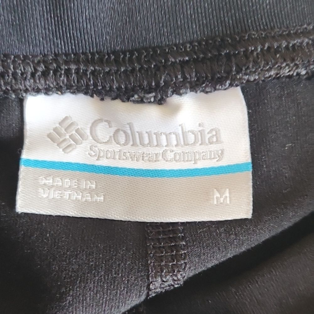 Columbia Sporty Chic Animal Print Adventurewear Gorpcore Skort Size Medium - Picture 5 of 6